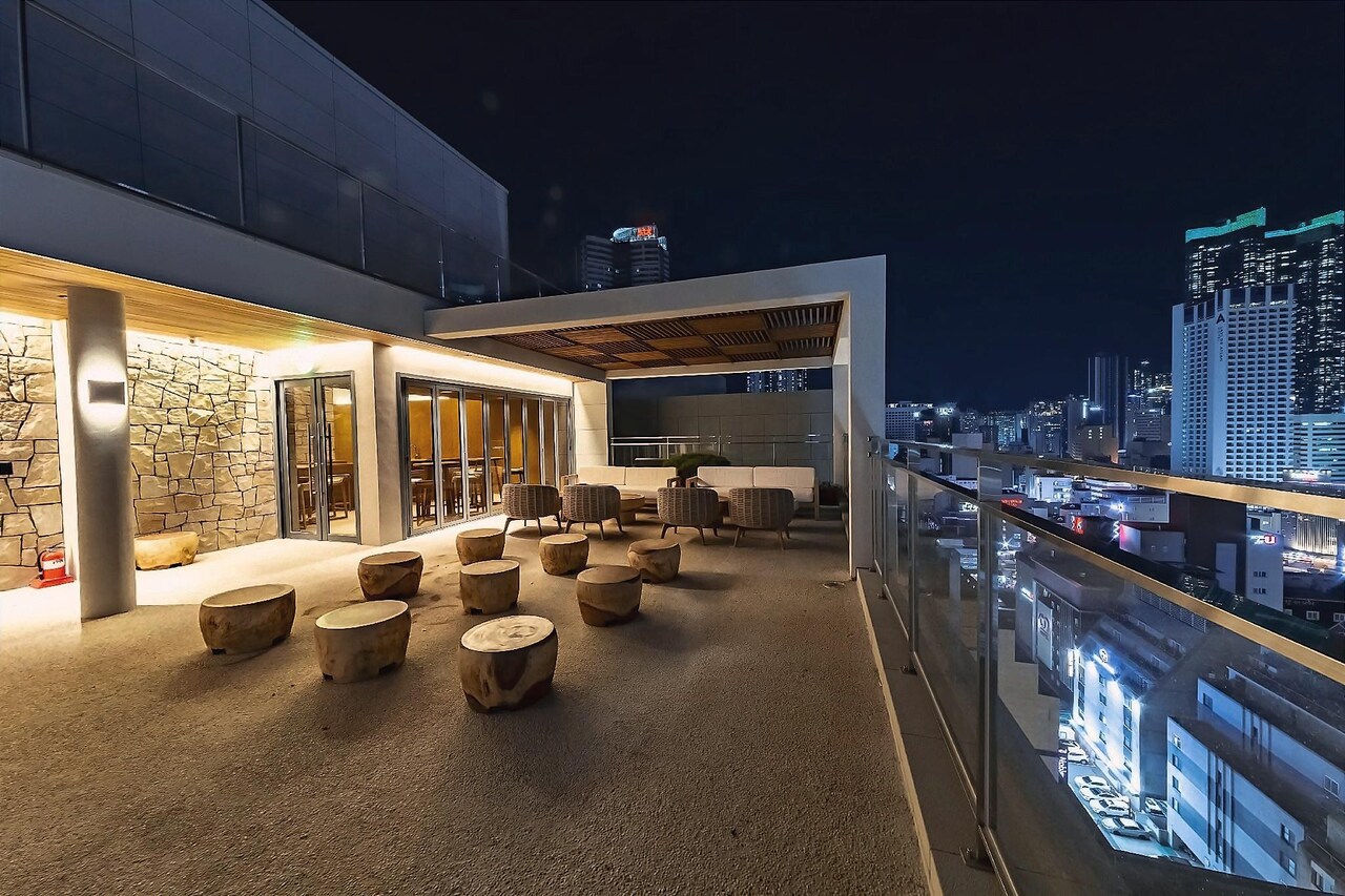 hound-hotel-signature-21